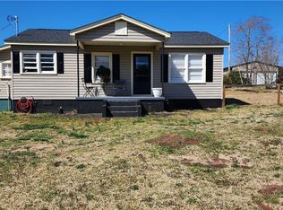 309 Brentwood Dr, Seneca, SC 29678