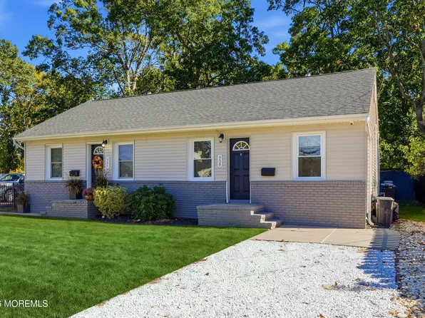 908 Sunset Ave, Pt Pleasant Beach, NJ 08742