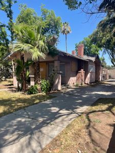 219 E Dennett Ave, Fresno, CA, 93728