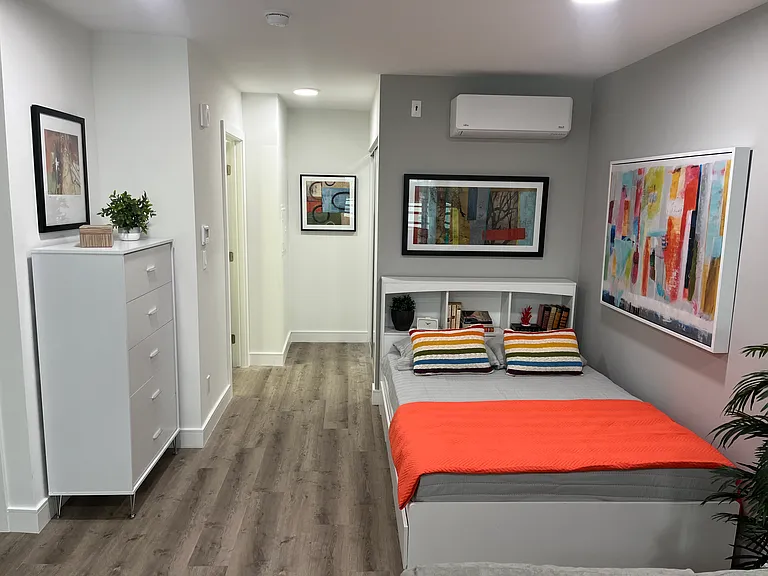 The Kingsley Diplomat Apartments — Photo 28