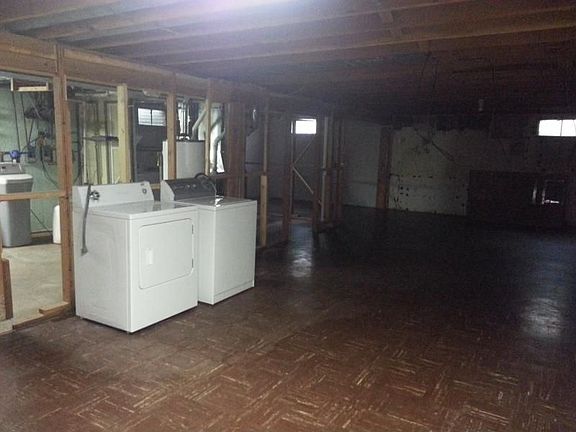 5th image of 2651 Sierra Dr