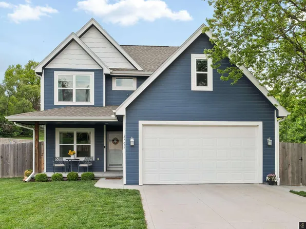 2702 S 46th Ave, Omaha, NE 68106