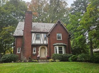 358 Merriman Rd, Akron, OH 44303