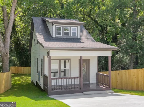 114 Emily St, Toccoa, GA 30577