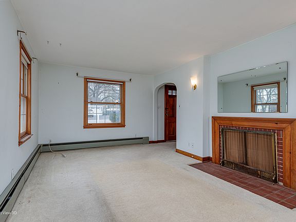 5th image of 4743 Winchester Ave