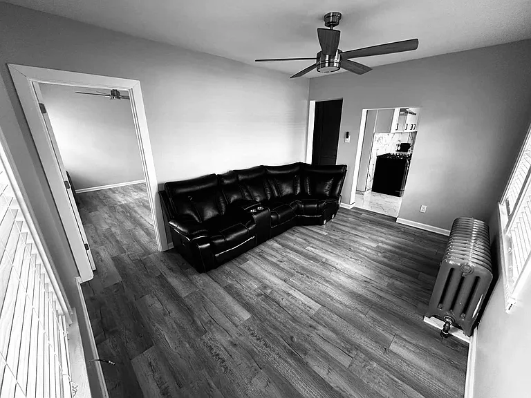 6 S Monterey Ave #2E — Photo 3