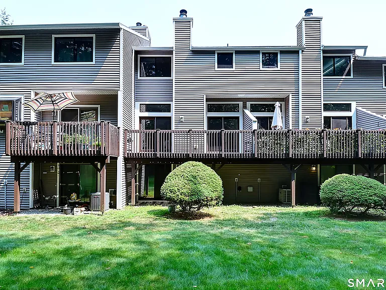 1308 Mill Pond Dr — Photo 22