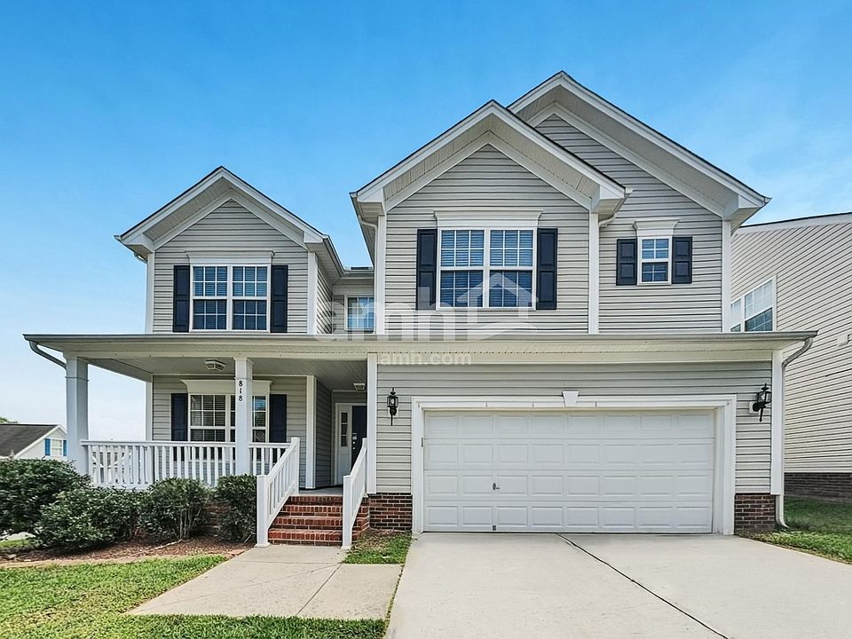 1st image of 818 Marthas View Dr