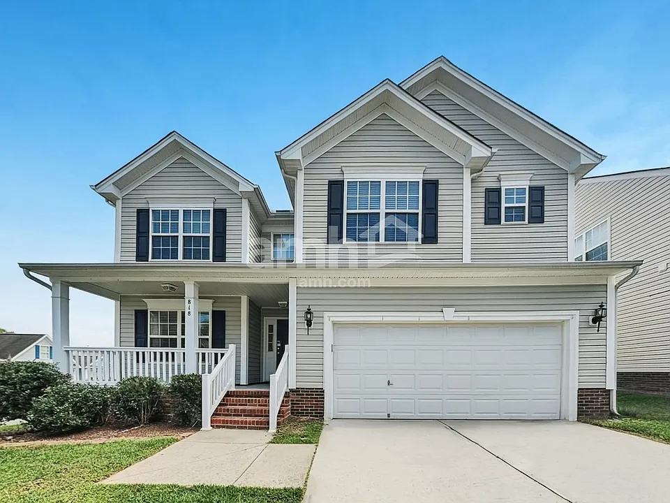 818 Marthas View Dr