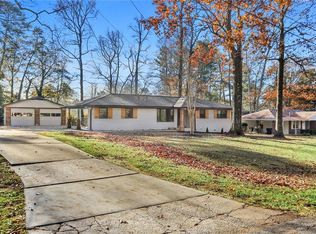 4916 Velva Way NW, Lilburn, GA 30047