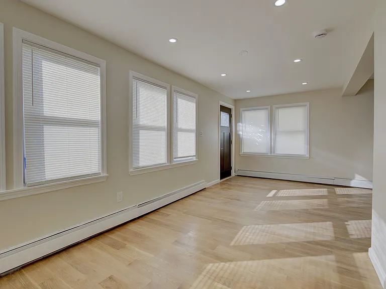 26 Ohio Ave #1 — Photo 5