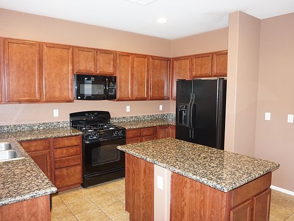 5th image of 9077 Bridal Creek Ave