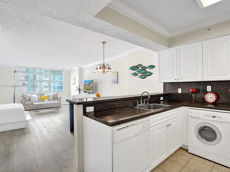 2501 S Ocean Dr #903 — Photo 7