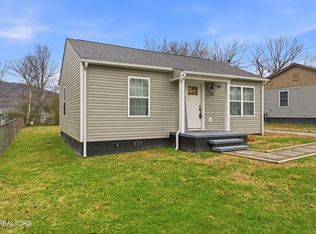 117 Love Dr, Harriman, TN 37748