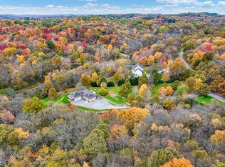 116 W Cruikshank Rd, Butler, PA 16002