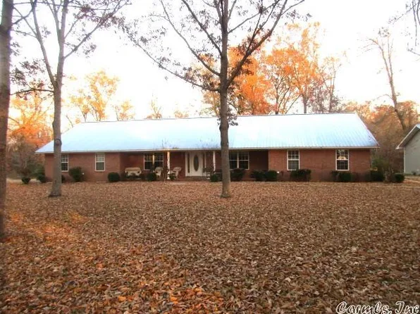 1013 Neal St, Star City, AR 71667