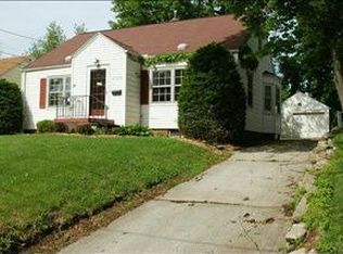 2116 38th St, Des Moines, IA 50310