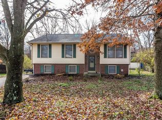 3315 Huntmaster Cir, Lexington, KY