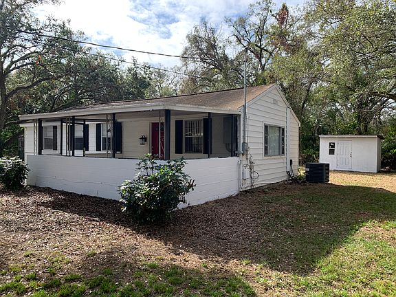 5th image of 2821 S 90th St
