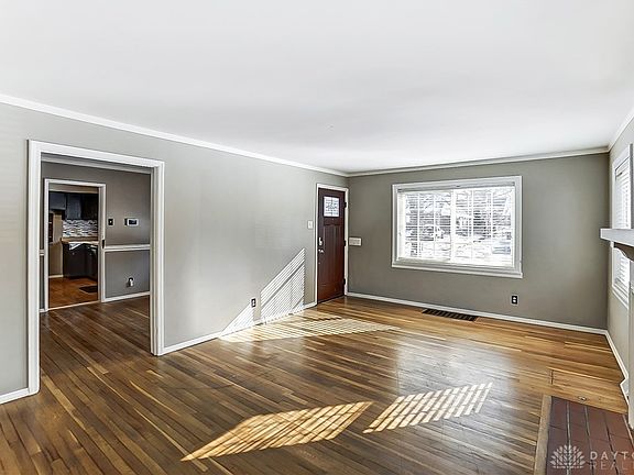 5th image of 115 Canterbury Dr