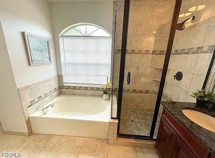 807 Bluegrass Ln — Photo 7