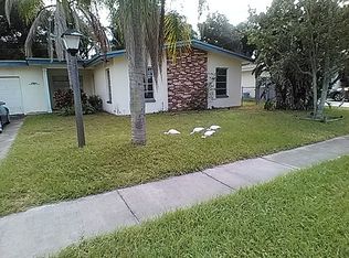 1341 Lady Marion Ln, Dunedin, FL 34698