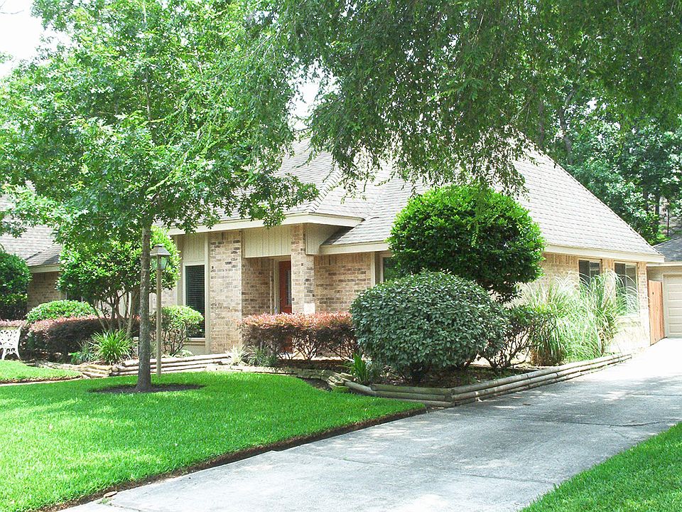 1st image of 2318 Brookdale Dr