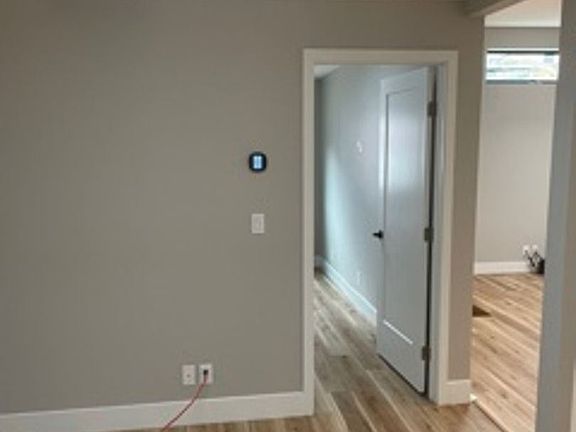 5th image of 1179A Treat Ave