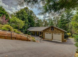 2052 Deep Woods Dr #42, Hendersonville, NC 28739
