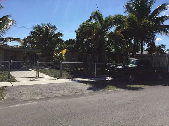 2nd image of 2224 SW 14th St
