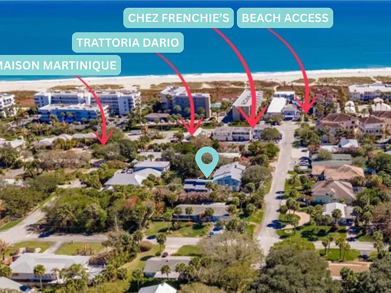Enjoy the convenience of walking to the beach and many of Vero Beach's most popular restaurants, cafes, and nightlife!