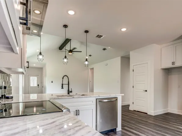 2513 Quail Run Trl, Granbury, TX 76048