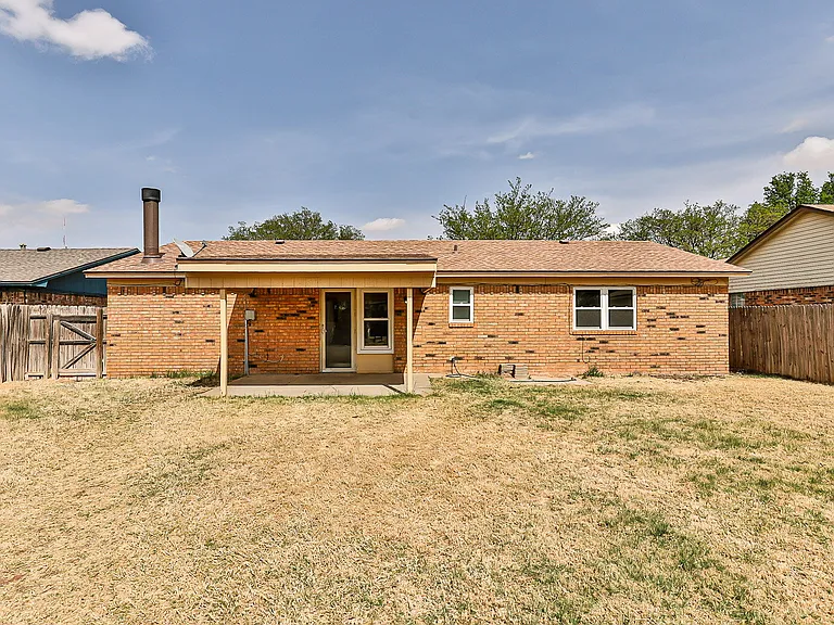 8304 Fremont Ave — Photo 27