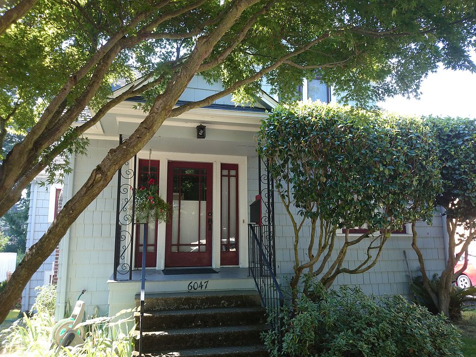 2nd image of 6047 27th Ave NE