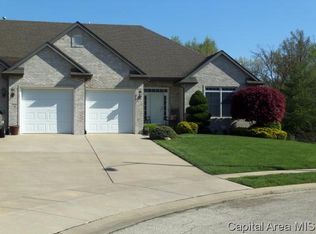 2321 Winners Cir, Springfield, IL 62702