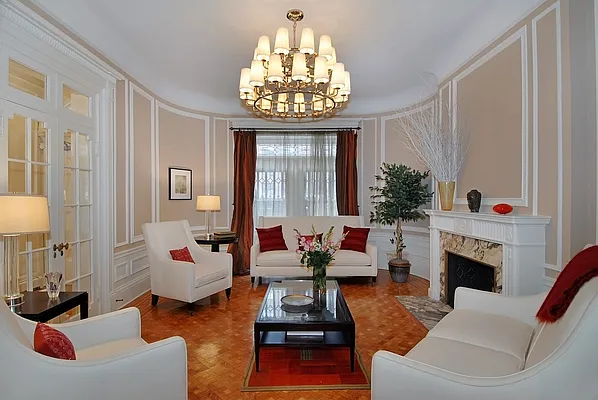 Sold by Corcoran | media 6