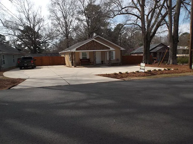 1036 54th St photo 1