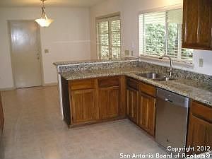 4th image of 8518 Athenian Dr