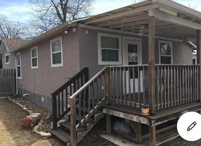 2 bed, 1050 sqft, $1,500 — Photo 2