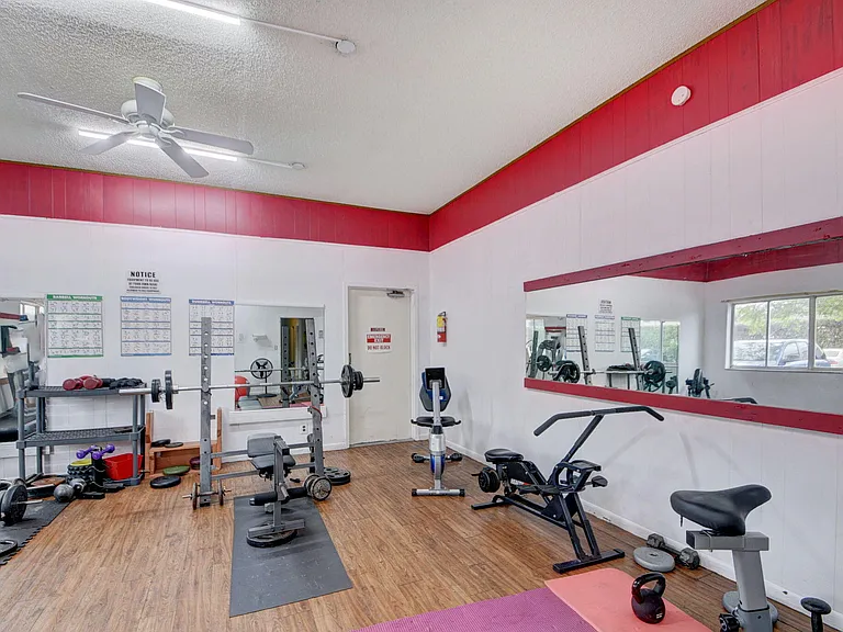 200 Waterway Dr S #104 — Photo 36
