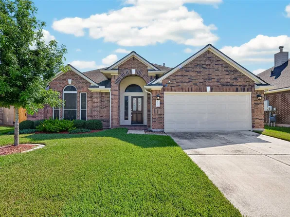 5119 Camarosa Dr, Pasadena, TX 77504
