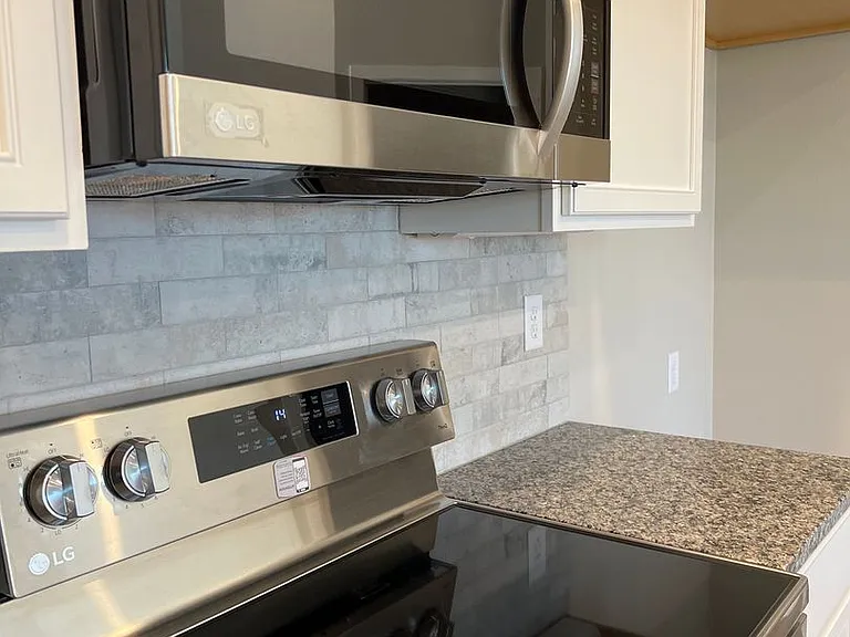 1910 Crescent Pl #1118 — Photo 17