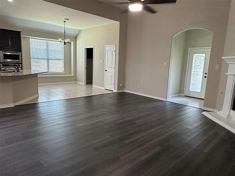 2607 Idlewood Dr — Photo 7