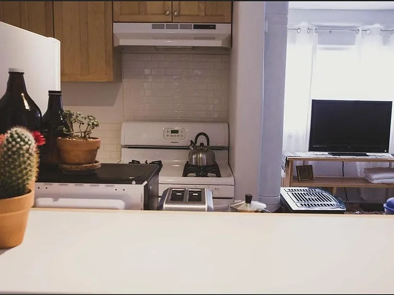 808 Forrester St NW #1/2 — Photo 9
