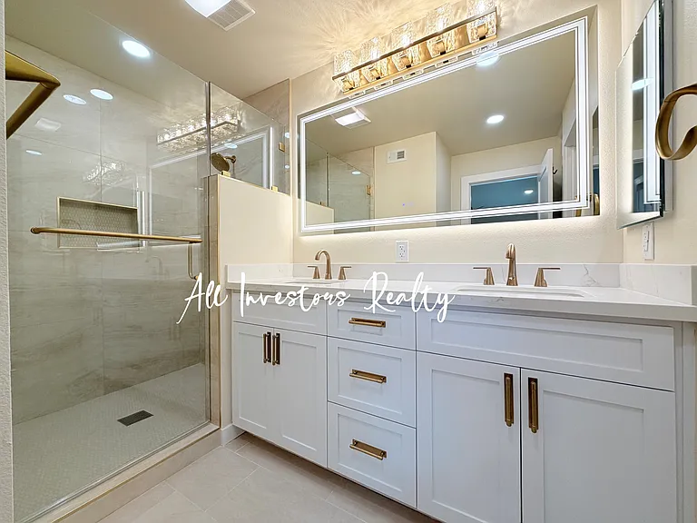 Spa Like Primary Bath
