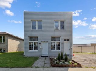 1633 Lincoln Rd, Windsor, ON N8W 2P5