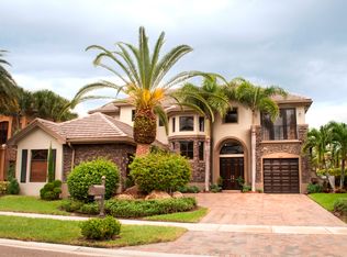 10445 Trianon Pl, Wellington, FL 33467