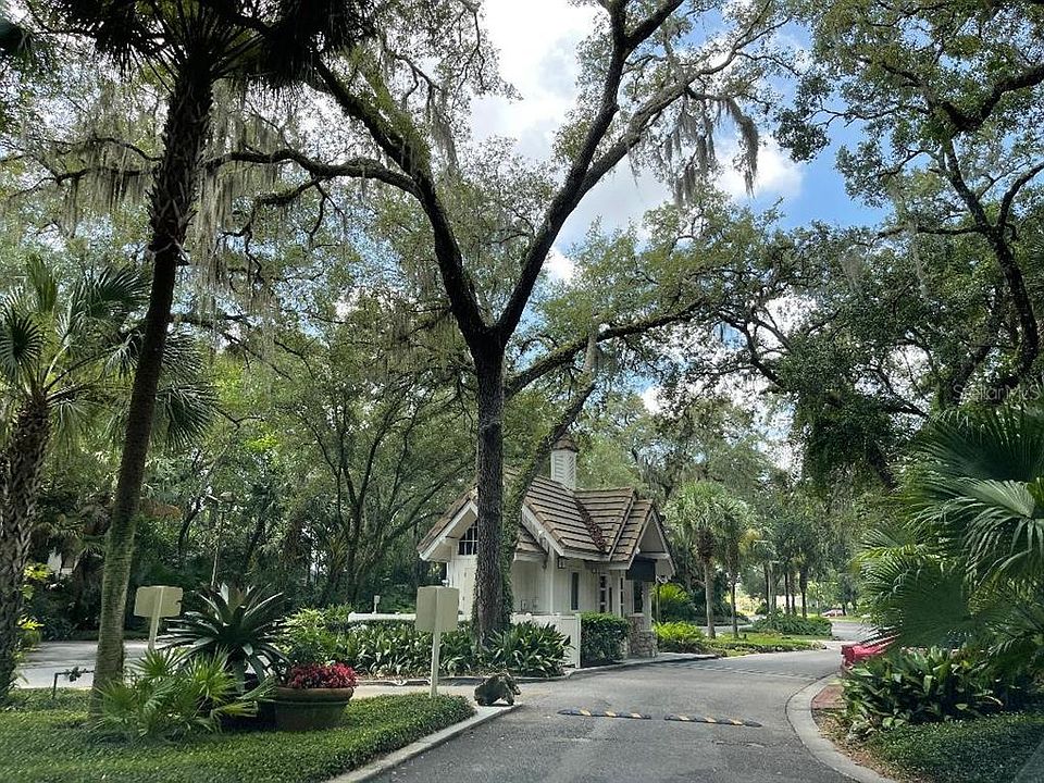 2nd image of 212 Crown Oaks Way #212