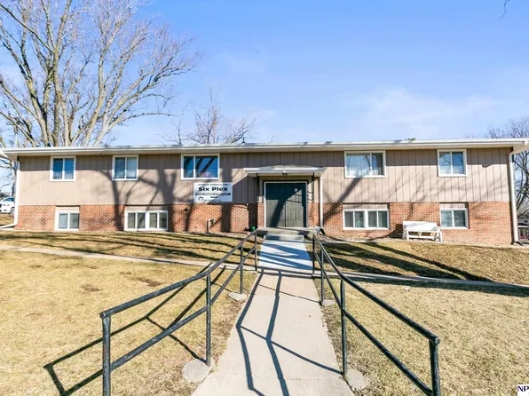 710 W Elm St, Arlington, NE 68002