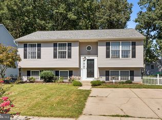 404 Lily Brook Ct, Pasadena, MD 21122